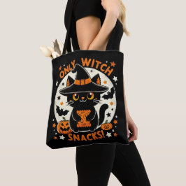 Trick oder behandeln niedliche Katze mit Tote Tasc Tasche