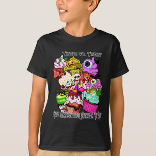 Trick oder Behandlung geben mir etwas Schreckliche T-Shirt