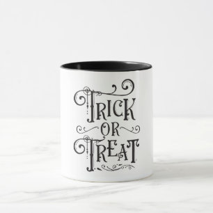 Trick oder Behandlung Vintager Typografie Typ Hall Tasse