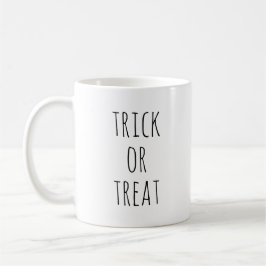 Trick oder geil. Schwarzweiß-Halloween-Party Kaffeetasse