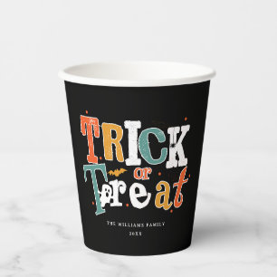 Trick oder Halloween-Party behandeln Pappbecher