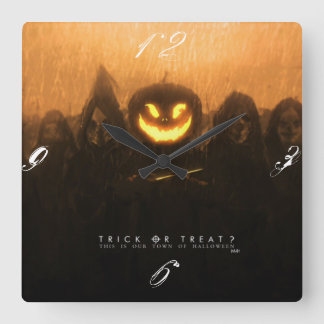 Trick- oder Leckereihalloween-Wanduhr Quadratische Wanduhr