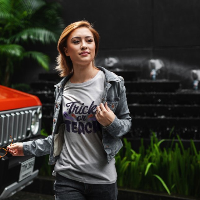 Trick oder Teach Halloween T-Shirt (Von Creator hochgeladen)