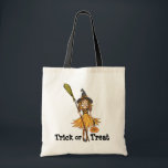 Trick oder Treat Girls Halloween-Tasche Tragetasche<br><div class="desc">Spaß niedlichen Mädchen Halloween-Party Trick oder Leckereien. Mit niedlichem Mädchen gekleidet als hübsche Hexe mit Kürbis und Besenstich. Einzigartig gestaltet und illustriert von Sarah Trett.</div>