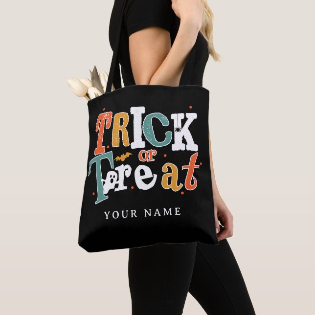 Trick oder Treat Halloween-Individuelle Name Tasche (Von Nahem)