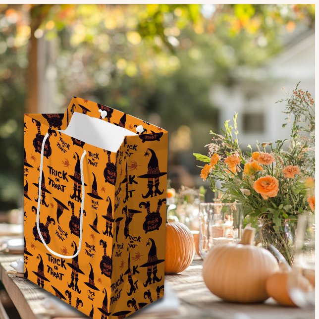 Trick oder Treat Halloween niedlich orange Mittlere Geschenktüte (Trick or Treat Halloween cute orange Medium Gift Bag)