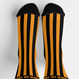 Trick oder Treat mit orangen schwarzen Streifen Socken