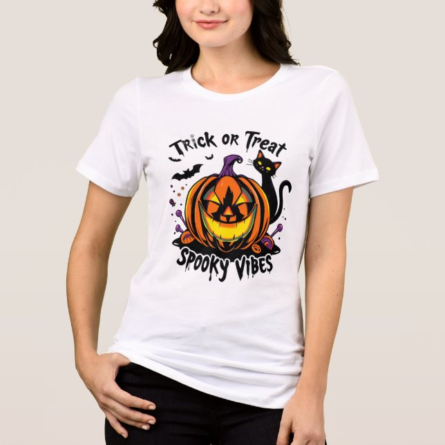 TRICK ODER TREAT SPOOKY HALLOWEWEES VIBES Tri-Blend SHIRT (Vorderseite)