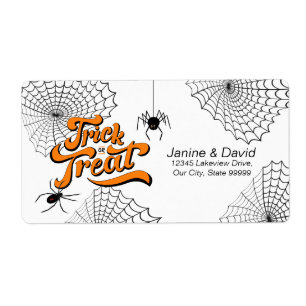 Trick oder Treat Typografie mit Spinnen ID680