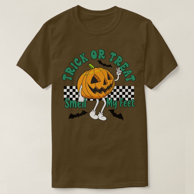 Trick oder Trete riechen meine Füße feuchte Kürbis T-Shirt (Design vorne)