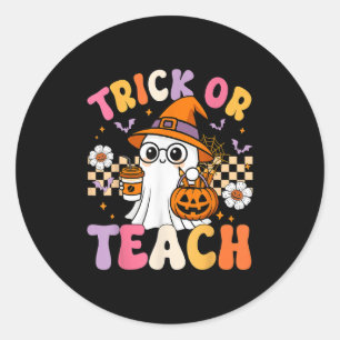 Trick or lehren Niedliche Ghost-Kaffeepumpen Hallo Runder Aufkleber