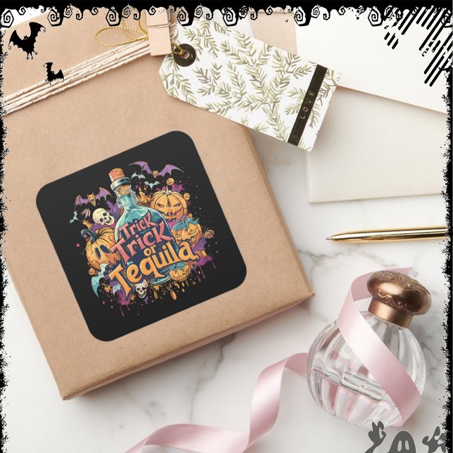 Trick or Tequila | ExDesigner | Halloween Quadratischer Aufkleber (Von Creator hochgeladen)