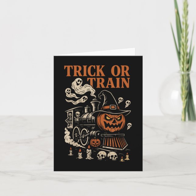 Trick or Train Funny Halloween Skeleton Ghost Pums Karte (Vorderseite)