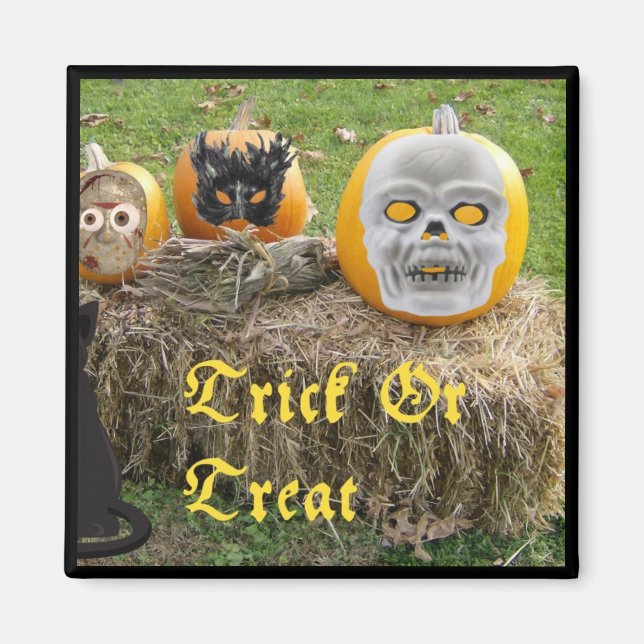 Trick or Tree Eerie Pumpkins on Haystack Magnet (Vorne)