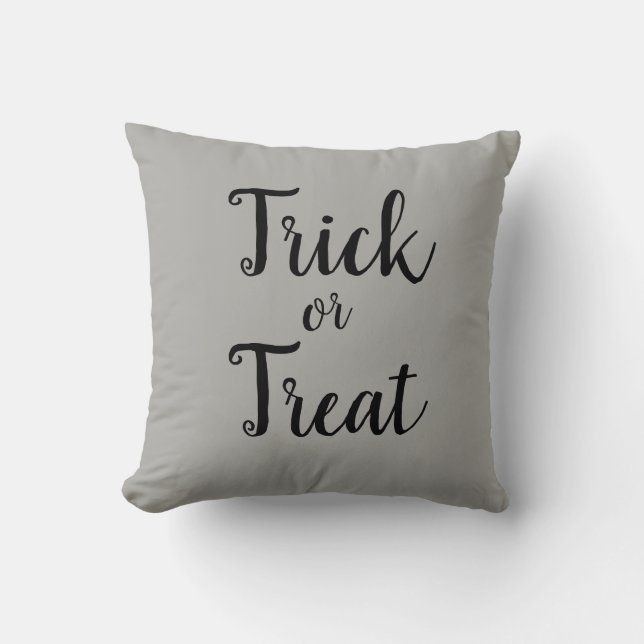 Trick ou traitement Oreiller gris d'Halloween (Recto)