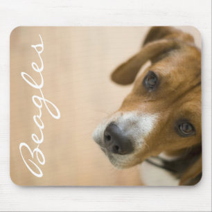 Tricolored Beagle-Hundehintergrund Mousepad