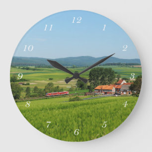 Triebwagen in Todenhausen Große Wanduhr