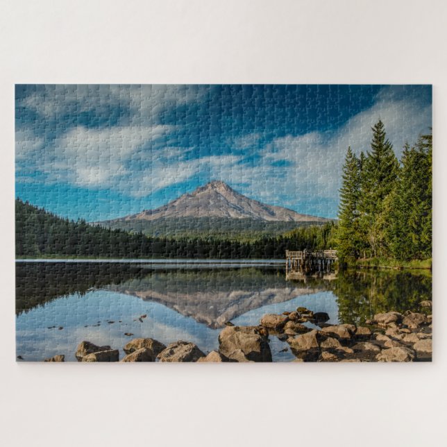 Trillium Lake Monument Oregon (Horizontal)