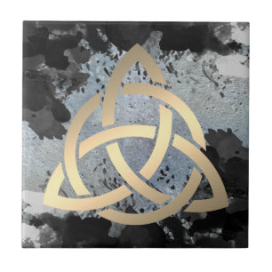 Trinity-Knoten keltischer dunkler Wolkenhimmel Fliese