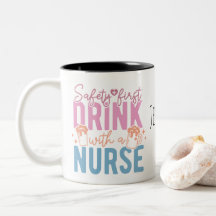 Trinken Sie mit einem Nurse Individuelle Name Coff