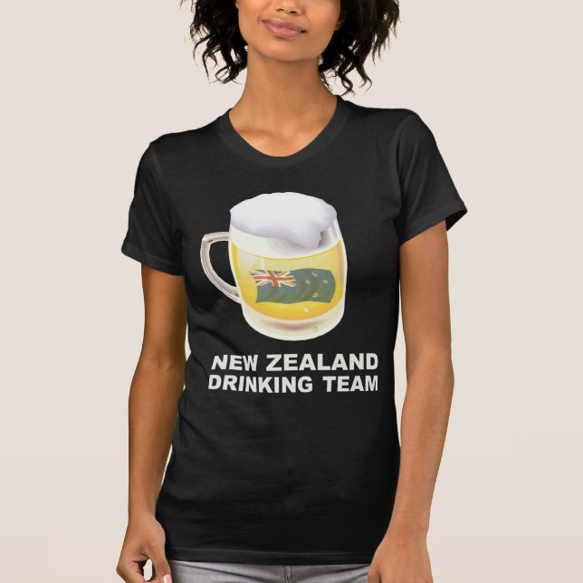 Trinkendes Team Neuseelands T-Shirt (Vorderseite)