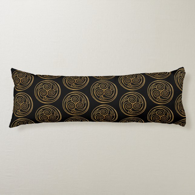 Triple Celtic Knot Swirl Mandala Seitenschläferkissen (Vorderseite)