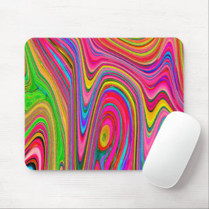 Trippy Gelb, Rot und Blau Abstrakte Groovy Kunst Mousepad