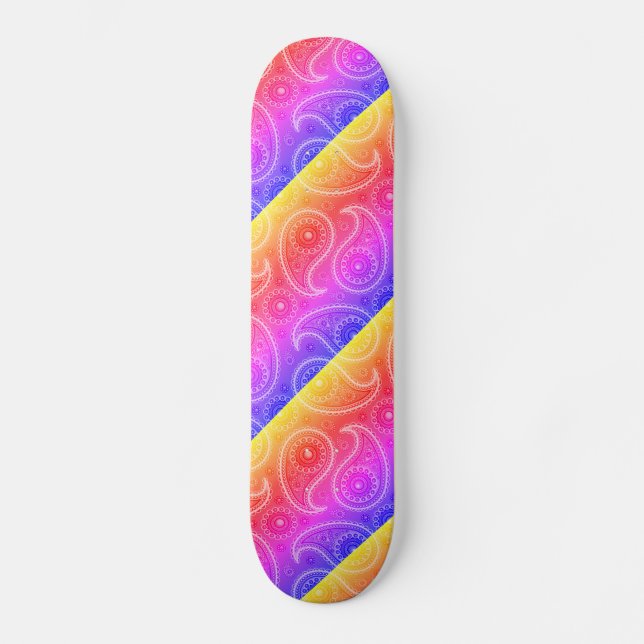 Trippy Hippy Retro Paisley Skateboard (Vorderseite)