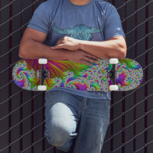 Trippy Vibrant Fett Trippy Regenbogen Spiral Frakt Skateboard