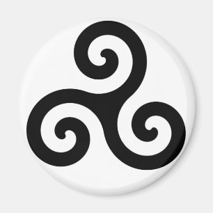 Triskele Magnet