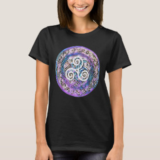 Triskele Triskel Celtic Protective Rune T-Shirt