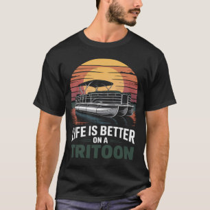 Tritoon-Boot Dreifach-Pontonboot Pontoon Captain B T-Shirt