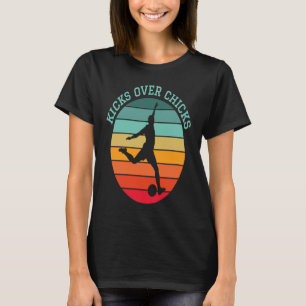 Tritt Über Hühner Sarkastischer Valentinstag Fußba T-Shirt