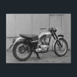 Triumph MC Motorrad Vintages Foto Postkarte<br><div class="desc">- Motorradpostkarten - klassisches Bild aus der guten alten Zeit. Coole Erinnerungen,  klassische Fahrräder,  gute Zeiten.</div>