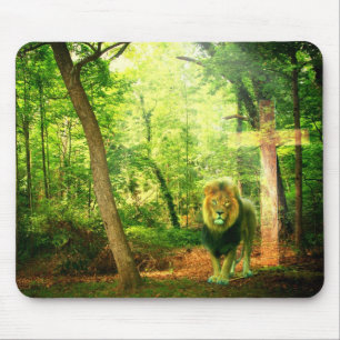 Triumphierender König Mousepad