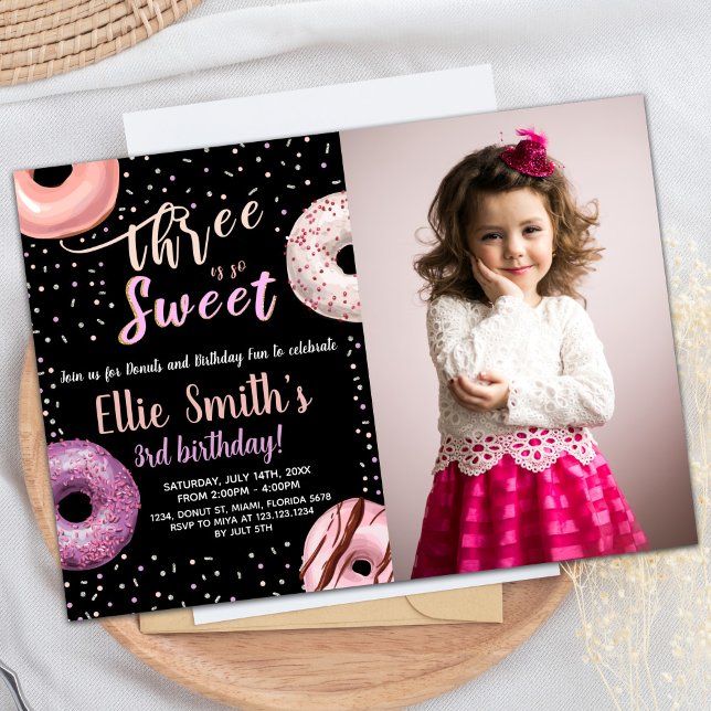 Trois doux Noir Photo Donut Invitations Anniversai (Three Sweet Black Photo Donut Birthday Invitations)