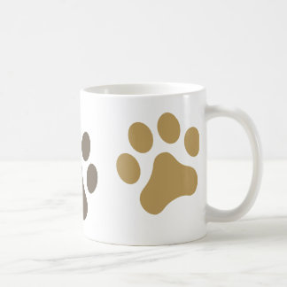 Trois pattes brunissent la tasse de Pawprint