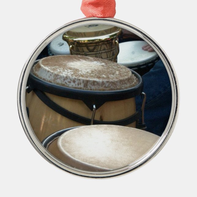 Trommeln Silbernes Ornament (Vorne)