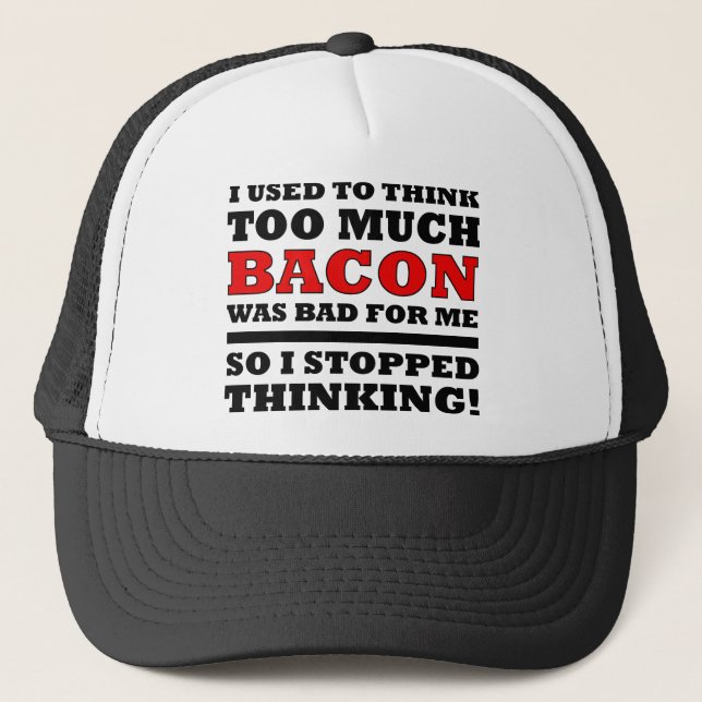 Trop de Bacon drôle Ball Casquette Trucker Chapeau (Devant)
