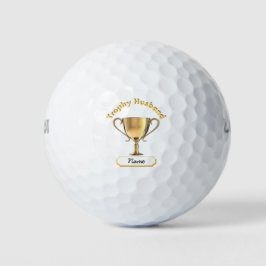 Trophy Cup für ein Trophy Husband auf einem Golf B Golfball