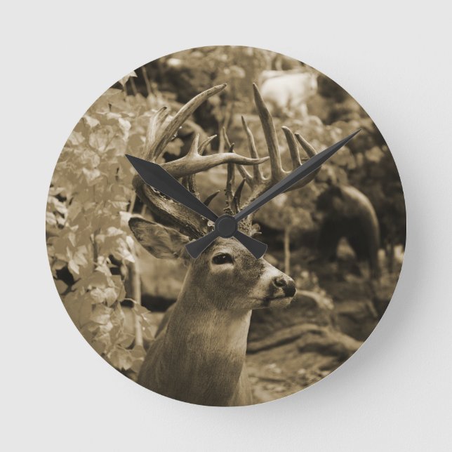 Trophy Deer Runde Wanduhr (Vorderseite)