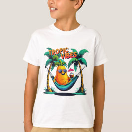 Tropic Vibes: Cool Papaya Lounges in einer Hängema T-Shirt