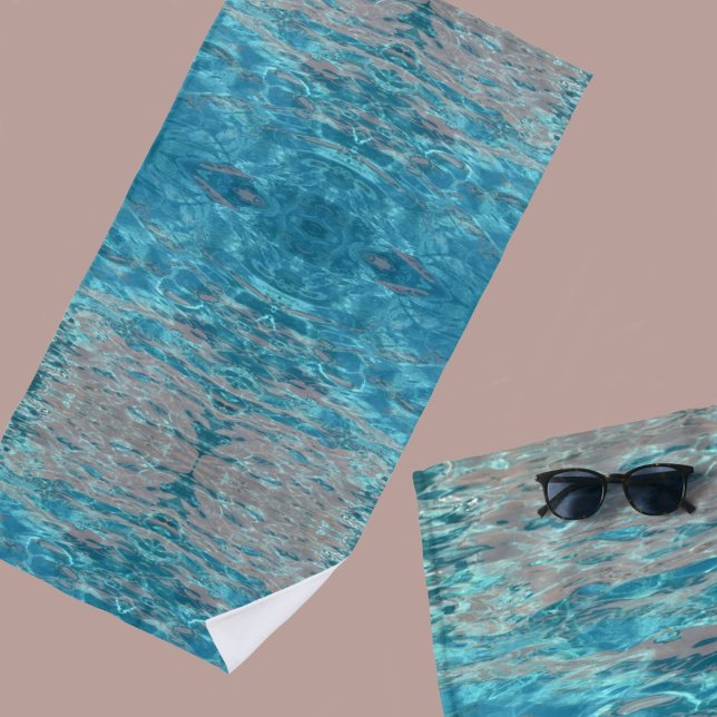 Tropical Aqua Blue und Coral Boho Chic Strandtuch (Von Creator hochgeladen)