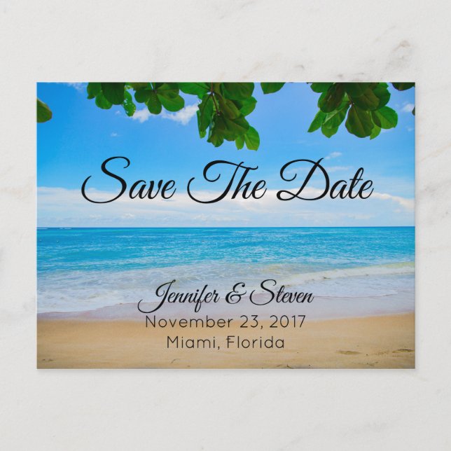 Tropical Beach Island Wedding rettet das Datum Ankündigungspostkarte (Vorderseite)