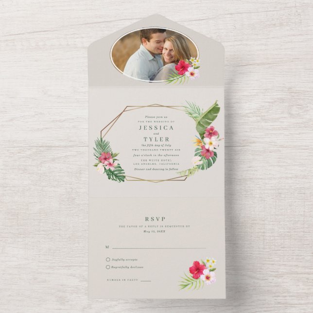 Tropical Beach Wedding Foto All In One Einladung (Innen Boden)