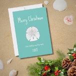 Tropical Beach Weihnachtssand Dollar Aquamarin Feiertagskarte<br><div class="desc">Tropical Beach Weihnachten aquamarin grüne Grußkarte,  mit einem Sand-Dollar-und weiße Typografie-Design,  Mit anpassbaren Buchstaben,  können Sie Ihre eigenen Informationen hinzufügen. Eine gute Art,  gute Wünsche an die Liebsten in dieser Ferienzeit zu senden.</div>