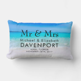 Tropical Beach with a Turquoise Sea Wedding Lendenkissen