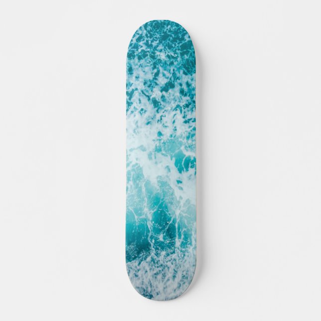 Tropical Blue Ocean Waves Skateboard (Vorne)
