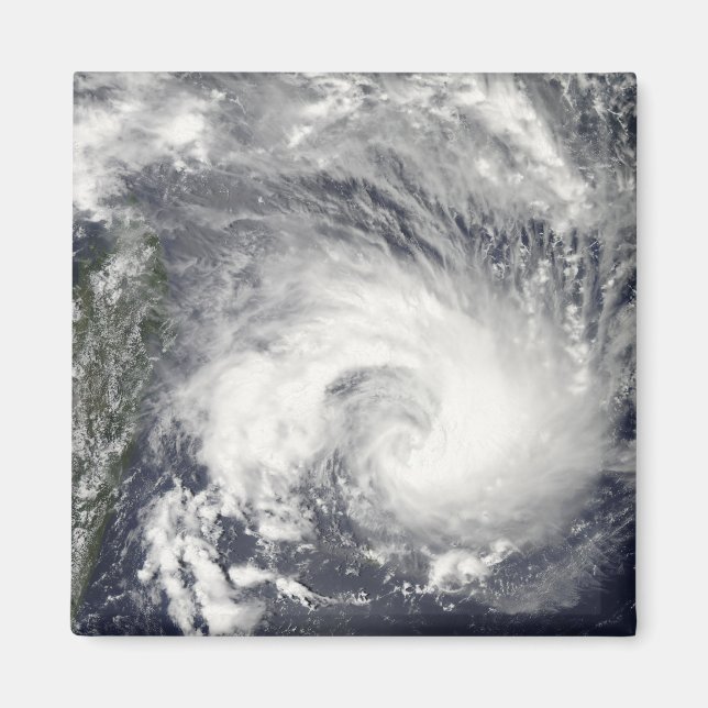 Tropical Cyclone Gael Magnet (Vorne)