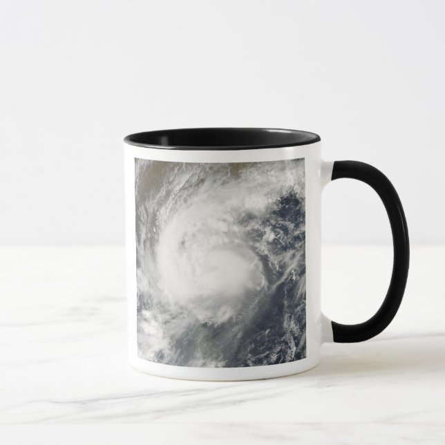 Tropical Cyclone Laila Tasse (Rechts)